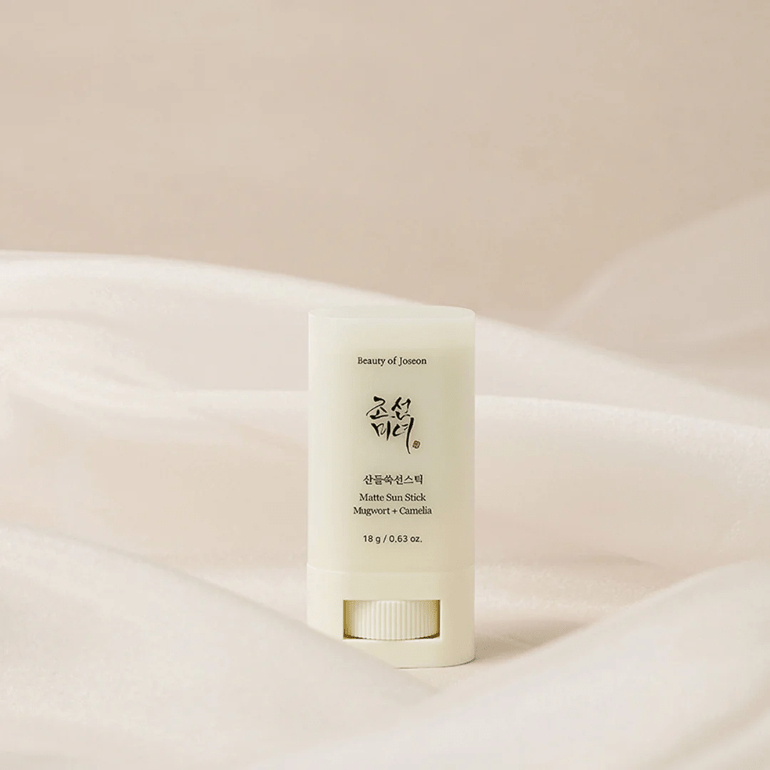 Beauty of Joseon - Matte Sun Stick Mugwort + Camelia SPF50+ - Skin Shine
